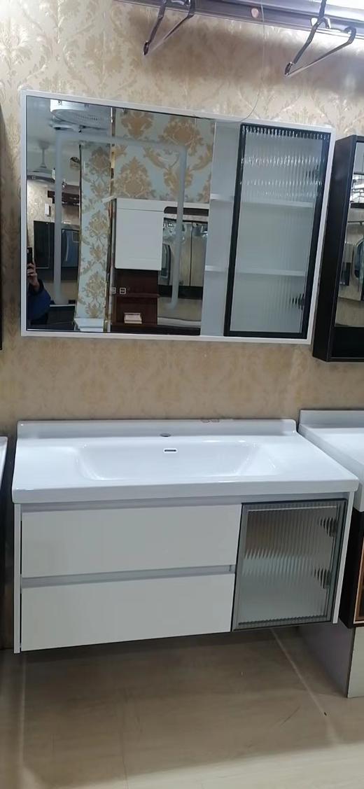 浴室柜 269-110 三包装 配陶瓷盆 商品图0