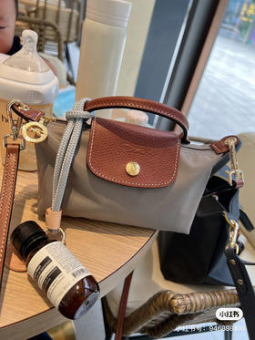 代购级别迷你珑骧秒杀 ‼️
原价💰228 现在半价🉐️118包邮 ‼️