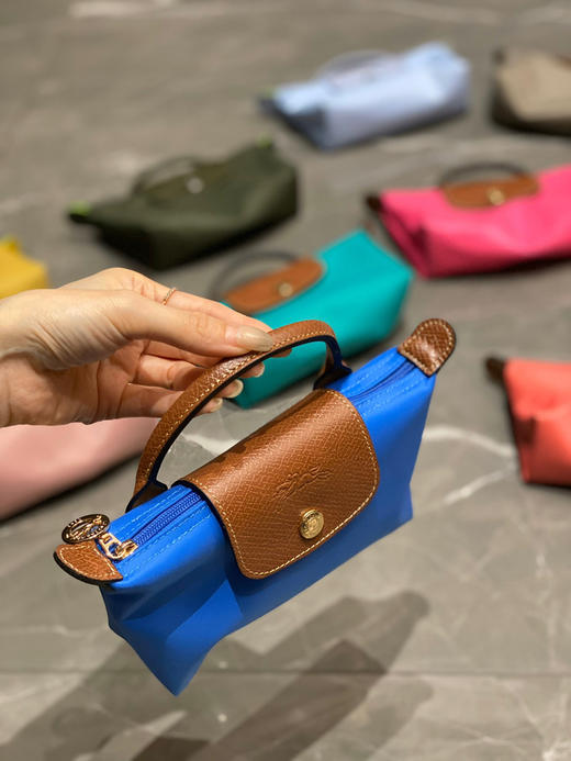 代购级别迷你珑骧秒杀 ‼️
原价💰228 现在半价🉐️118包邮 ‼️ 商品图5