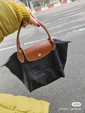 黑色小号，代购级别珑骧秒杀 ‼️
原价💰299 现在半价198包邮 ‼️