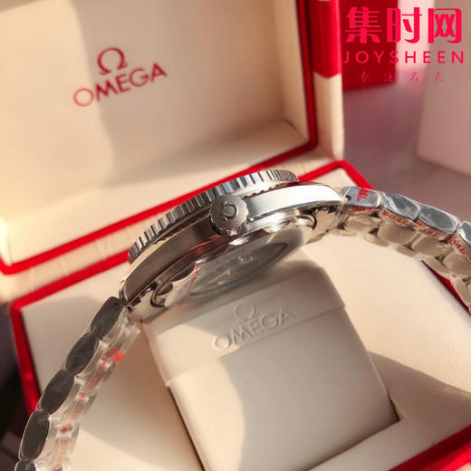 OMEGA欧米茄海马系列600米 海洋宇宙“深海之橙”潜水男士机械腕表
机芯：搭载进口西铁城 商品图6