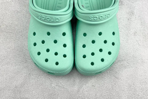 618特价168包邮🉐️送配饰
原装 Crocs Classic Clog 卡洛驰 商品图6
