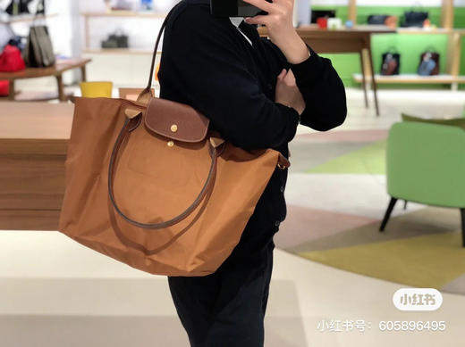 干邑色大号，代购级别珑骧秒杀 ‼️
原价💰299 现在半价198包邮 ‼️ 商品图2