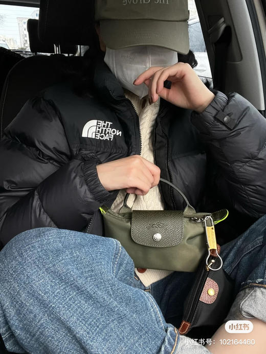 代购级别迷你珑骧秒杀 ‼️
原价💰228 现在半价🉐️118包邮 ‼️ 商品图1