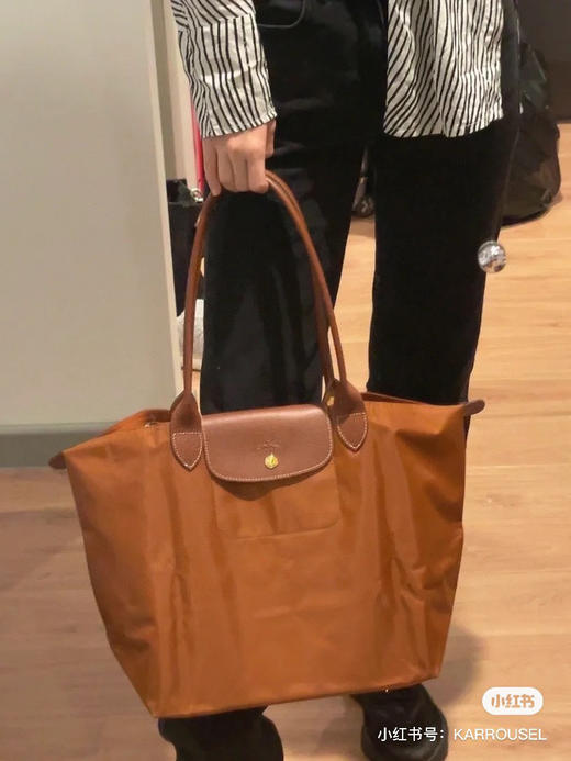 干邑色大号，代购级别珑骧秒杀 ‼️
原价💰299 现在半价198包邮 ‼️ 商品图0