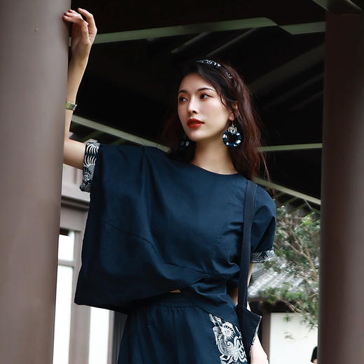 云苍碎花棉麻上衣 | 现货加急发 商品图1