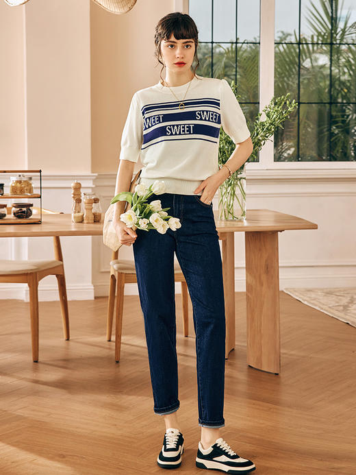 OLrain欧芮儿法式白色针织衫女夏季2023年新款复古英文提花套头衫 商品图3