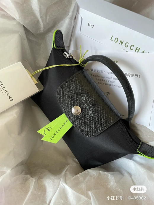 代购级别迷你珑骧秒杀 ‼️
原价💰228 现在半价🉐️118包邮 ‼️ 商品图4