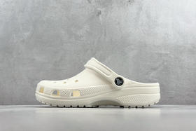 618特价168包邮🉐️送配饰
原装 Crocs Classic Clog 卡洛驰