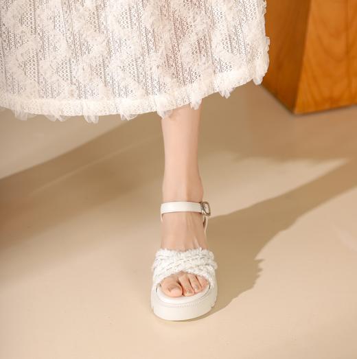 西村名物2023夏季新款平底凉鞋女法式一字带休闲沙滩凉拖23461 商品图5
