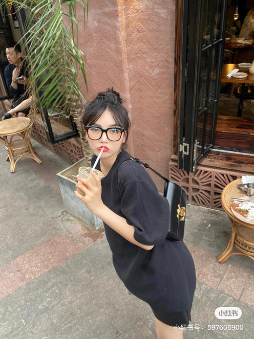 🉐️299包邮
定制版凯旋门腋下包 商品图4