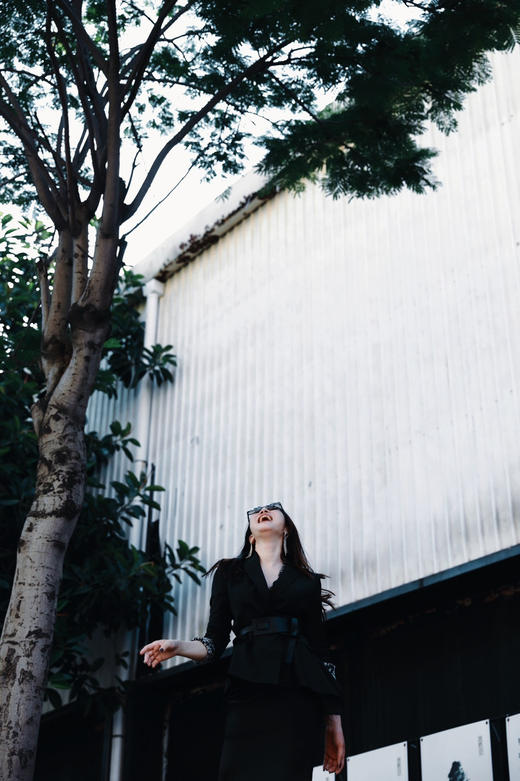 “刚柔并济”不规则西装外套单西 颈袖添香-20144144 商品图6