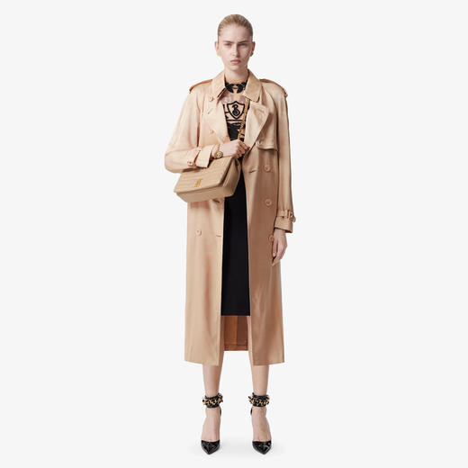 BURBERRY 巴宝莉 女士TB专属标识中号 Lola 萝纳包 卡其色 8063019 B4741 商品图3