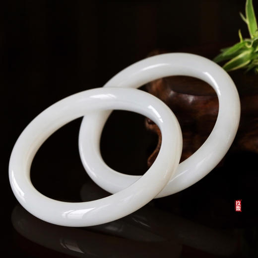 和田玉（白玉）细条手镯--平安镯（圈口请备注留言） 商品图1