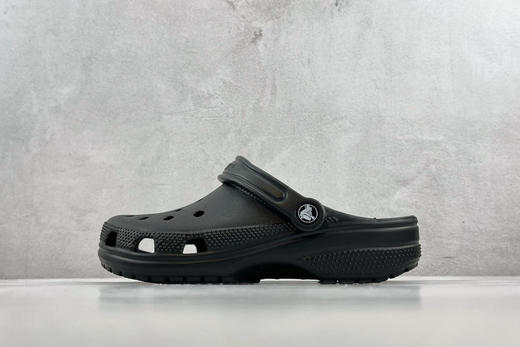618特价168包邮🉐️送配饰
原装 Crocs Classic Clog 卡洛驰 商品图0