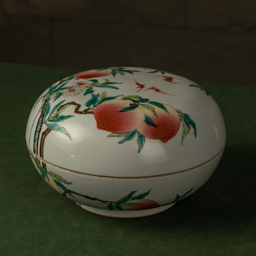 清 粉彩福寿纹圆形盖盒 商品图0