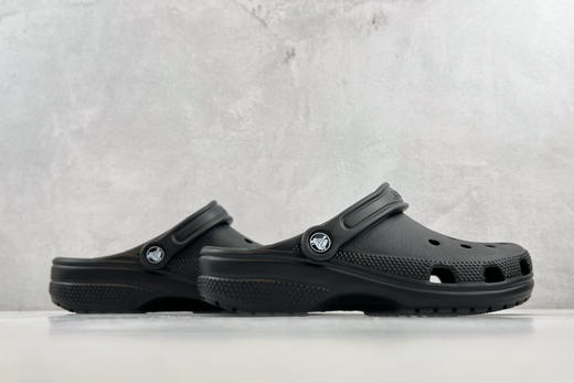 618特价168包邮🉐️送配饰
原装 Crocs Classic Clog 卡洛驰 商品图5