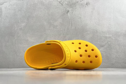618特价168包邮🉐️送配饰
原装 Crocs Classic Clog 卡洛驰 商品图2