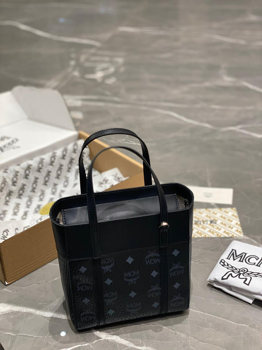 Mc2023最新购物袋 特价🉐️
顶级原单配包装 商品图0