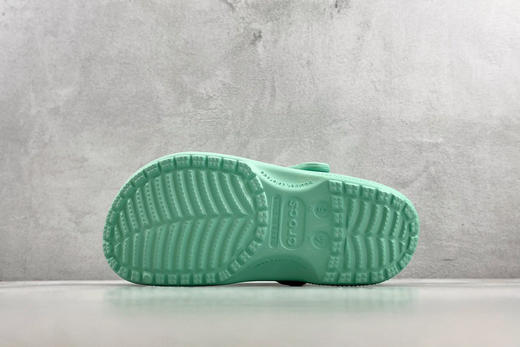 618特价168包邮🉐️送配饰
原装 Crocs Classic Clog 卡洛驰 商品图3