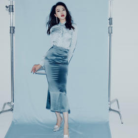 “冰滴海洋”100%桑蚕丝衬衫清新活力灵动四季可穿J8132483A  颈袖添香