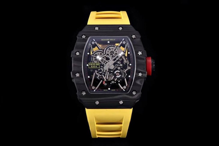 kv厂理查德米尔RM035碳纤维系列表款-最“豪”的奢侈腕表