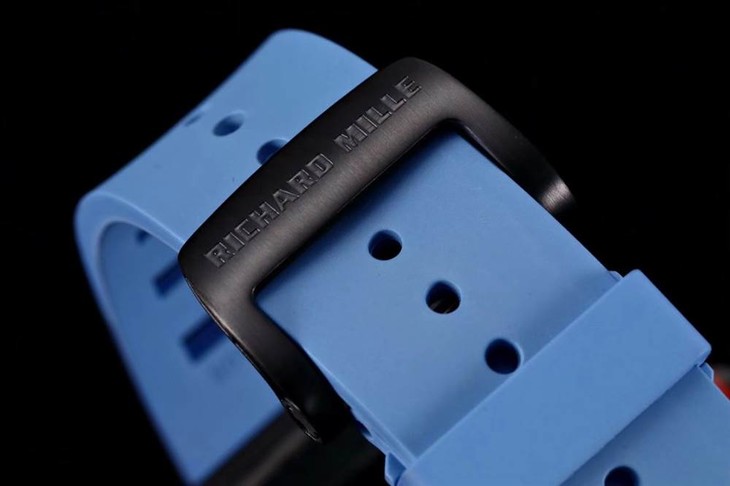 kv厂理查德米尔RM035碳纤维系列表款-最“豪”的奢侈腕表