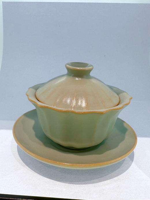 2800问鼎汝窑矮菊盖碗 商品图0