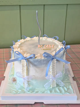 洛丽塔 蕾丝蝴蝶结丝带蛋糕（蓝绿色）