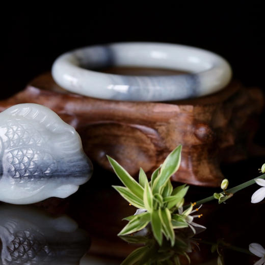 和田玉（青花）手镯--福镯47.46g/54.5#/10mm 商品图1