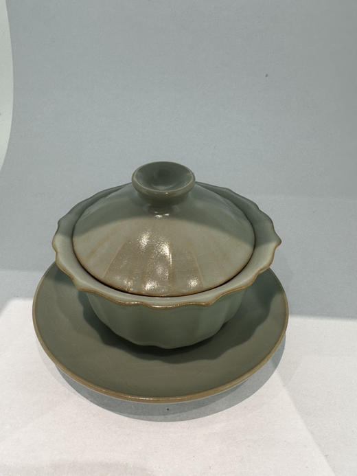 2800问鼎汝窑矮菊盖碗 商品图4