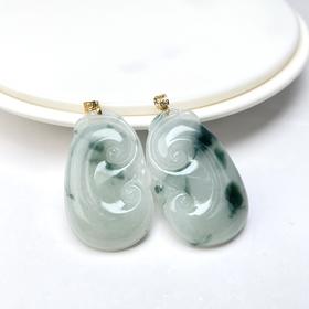 D18K翡翠吊坠-回纹扣飘花如意