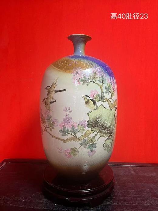 窑变水点桃花赏瓶 商品图3