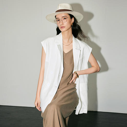 IN AND ON 夏季新款天丝亚麻系带休闲马甲宽松短裤显瘦套装女53396 53397 商品图2