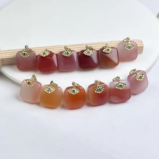 合金盐源吊坠-如意方糖 商品图0