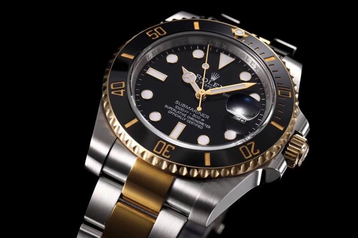 AR厂超强神力作间金黑水鬼与正品的小对比