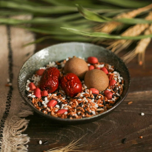 云南高原七日杂粮粥    七天不重样  配料表很干净无添加   谷物饱满 粥香浓郁 包邮发出 商品图4