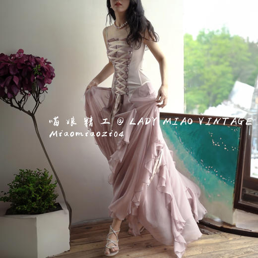 #1313【复团】1313_M06《戛纳阳台》Bella同款复古绑带连衣裙 商品图0