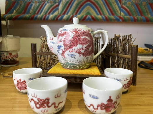 景德镇宝石红龙套组 商品图2