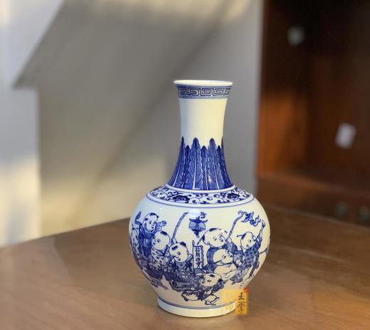 【欢天喜地 招财进宝】童子赏瓶 商品图0