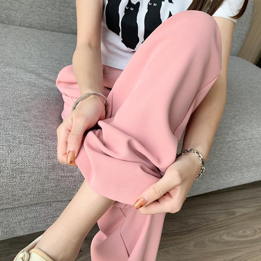 时尚女性必备，春夏新款双扣高腰垂感休闲西装裤，配以窄版阔腿设计，展现迷人曲线。轻盈薄款，自带气质，拖地薄款直筒裤子女，舒适透气，非常适合各种场合穿着！ 商品图1