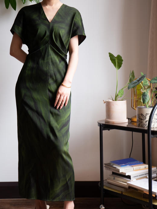 Viiolez｜silk Dress [ 绿色真丝晕染印花短袖连衣裙 ] 商品图1