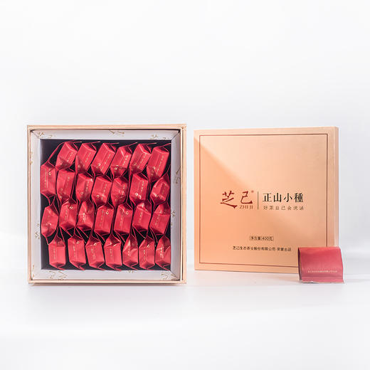 【桐木关核心产区】芝己 不忘初心 武夷山 一级正山小种 400g/盒 礼盒装（天猫同款） 商品图4