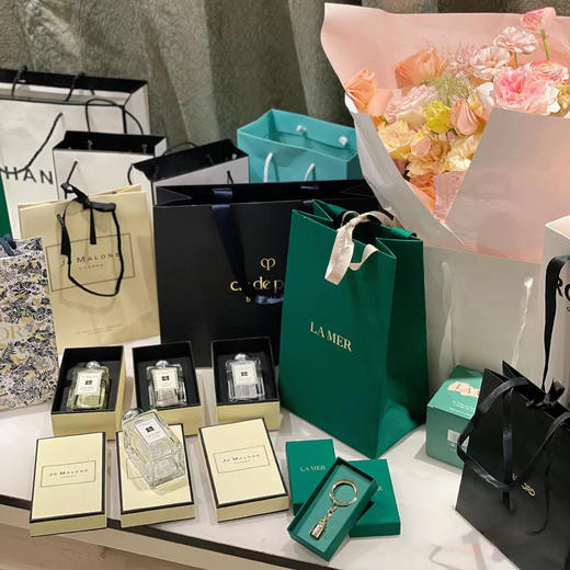 品牌专柜礼盒(按需下单) 商品图0