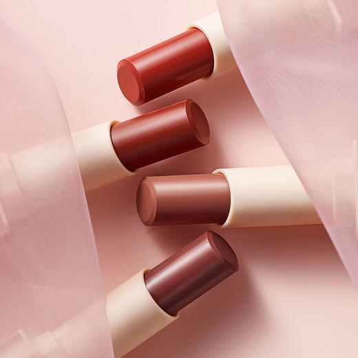 [唇妆]【49.9任选3件|79.9任选5件 |专区满3件送水桶包|专区满3件送水桶包】ZEESEA滋色绒雾柔纱唇膏3g（9.19 10:00-9.23 10:00） 商品图1