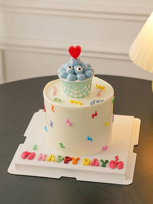 双眼搞怪ins风蛋糕 商品图1