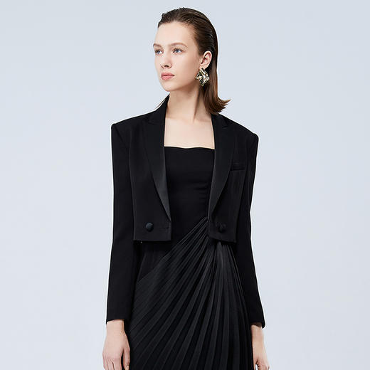 EITIE爱特爱秋季新款时尚干练短款通勤显瘦外套7503204 商品图2