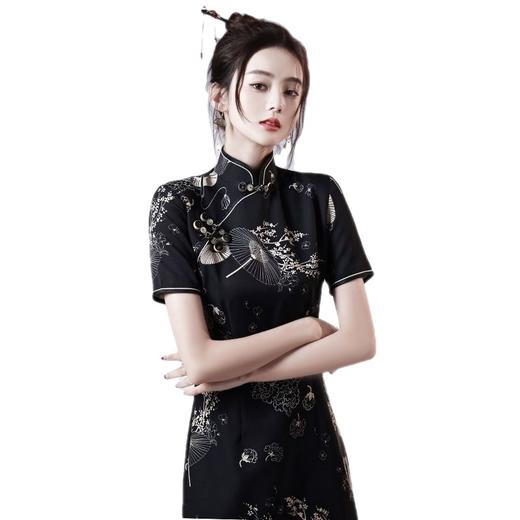 黑色旗袍，唤起经典美学。新款国潮改良，传承中式优雅。G端气质年轻款，恰到好处秀出气质。小个子夏季，大展身材魅力！ 商品图4