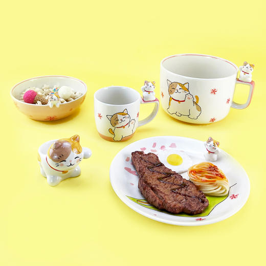 泰国进口儿童陶瓷餐具卡通立体招财猫水杯马克杯饭碗盘 商品图0