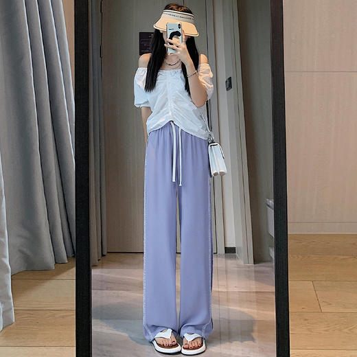 设计感十足的黑色阔腿裤女，夏季必备凉凉裤。小众款式，宽松直筒拖地长裤，适合小个子女性穿着。舒适透气的面料，让您在炎热的夏季也能保持清爽！ 商品图2